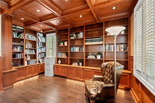 Home Office, Interior, Recessed Lighting, Wooden Beams, Wooden Ceilings, Wood Texture Flooring