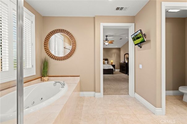 Bathroom, Interior, Recessed Lighting