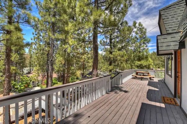 Exterior, Wood Texture Flooring