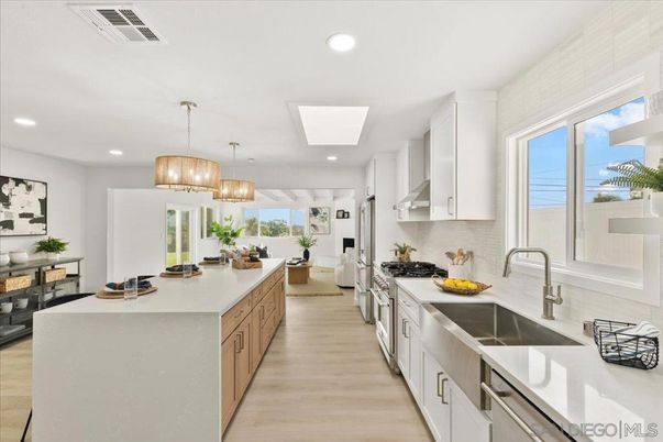 Chandelier, Interior, Kitchen, Pendant Lights, Recessed Lighting, Stainless Steel Appliances, Wood Texture Flooring