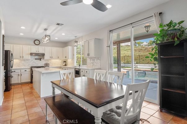 Dining room, Interior, Kitchen, Pendant Lights, Recessed Lighting