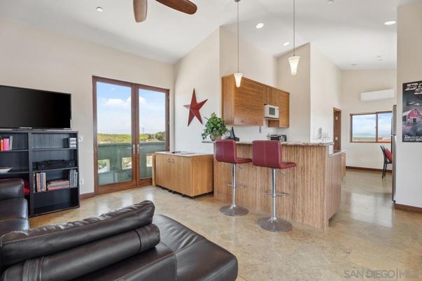 Interior, Kitchen, Pendant Lights, Recessed Lighting, Water