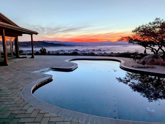 Exterior, Pool, Water
