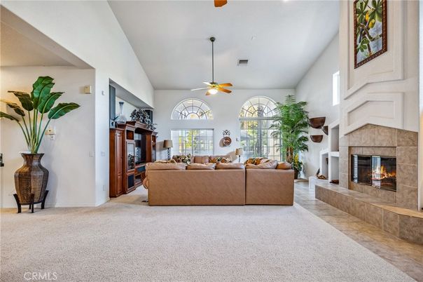 Fireplace, Interior, Living room