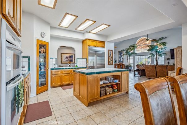 Interior, Kitchen, Living room, Tile Countertops