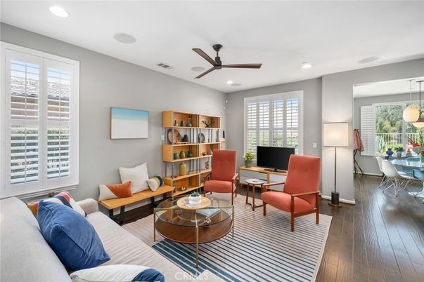 Dining room, Interior, Living room, Pendant Lights, Recessed Lighting, Wood Texture Flooring