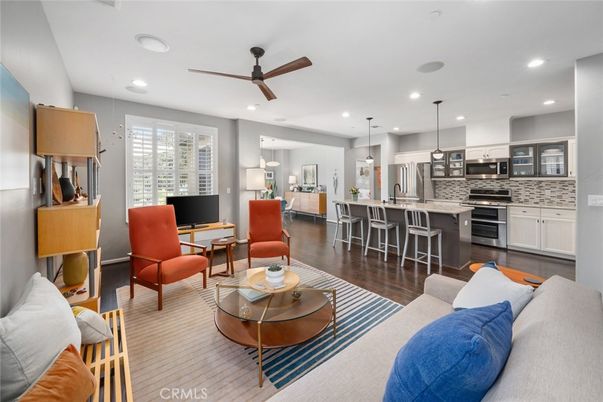 Interior, Kitchen, Living room, Pendant Lights, Recessed Lighting, Stainless Steel Appliances, Wood Texture Flooring