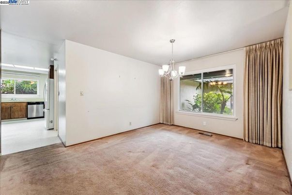 Chandelier, Empty room, Interior, Stainless Steel Appliances