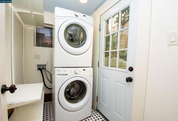 Interior, Utility Closets, Washer