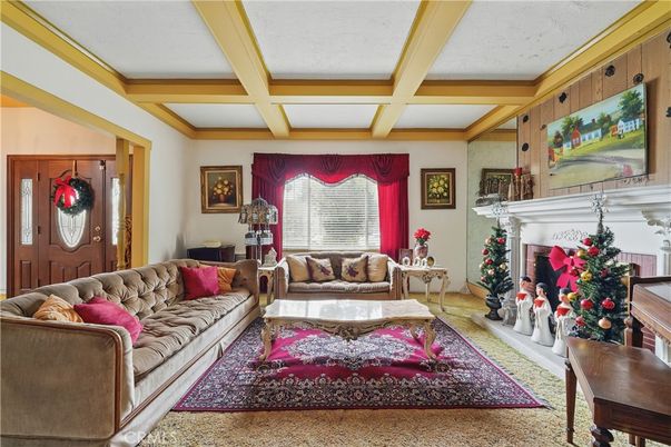 Fireplace, Interior, Living room