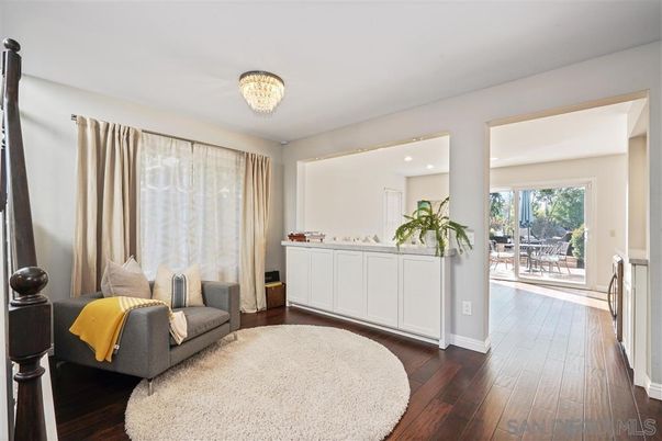 Chandelier, Interior, Recessed Lighting, Wood Texture Flooring