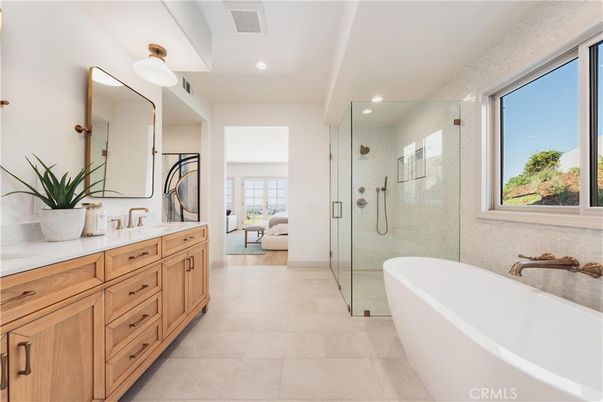 Bathroom, Dual Sink Vanities, Free Standing Baths, Glass Shower, Interior, Recessed Lighting