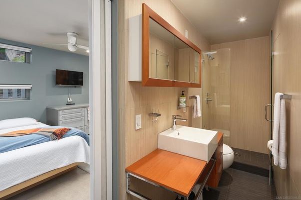 Bathroom, Bedroom, Glass Shower, Interior, Recessed Lighting
