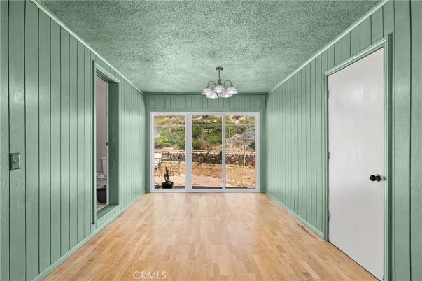 Chandelier, Empty room, Interior, Wood Texture Flooring