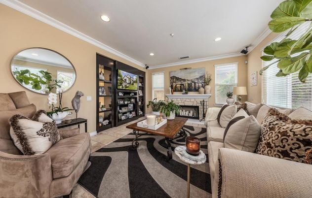 Fireplace, Interior, Living room, Recessed Lighting