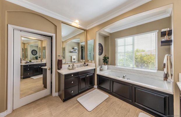 Bathroom, Dual Sink Vanities, Interior, Wood Texture Flooring