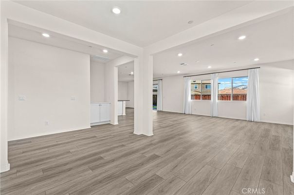 Empty room, Interior, Recessed Lighting, Wood Texture Flooring