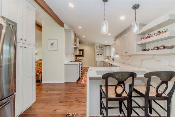 Interior, Kitchen, Pendant Lights, Recessed Lighting, Wood Texture Flooring