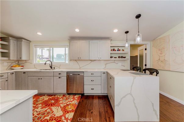 Interior, Kitchen, Pendant Lights, Recessed Lighting, Wood Texture Flooring