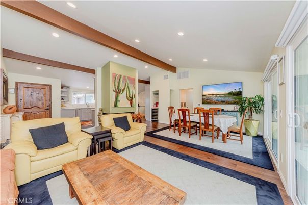 Dining room, Interior, Living room, Recessed Lighting