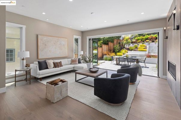 Dining room, Interior, Living room, Recessed Lighting, Wood Texture Flooring