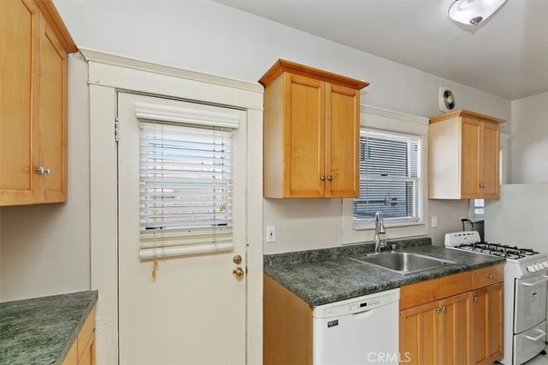 Interior, Kitchen, Washer