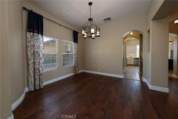 Chandelier, Empty room, Interior, Pendant Lights, Wood Texture Flooring