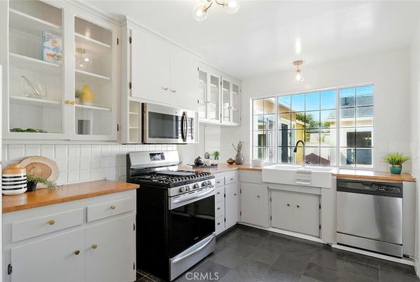 Interior, Kitchen, Stainless Steel Appliances