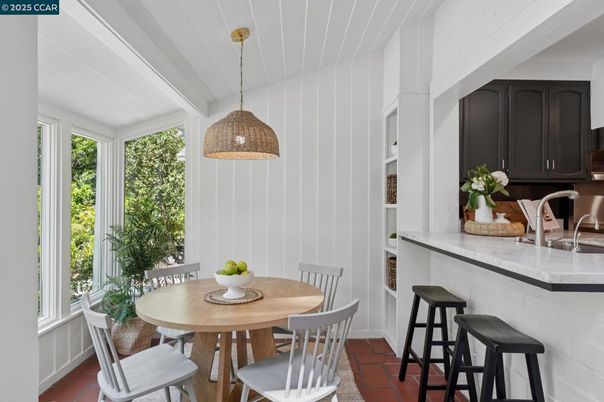 Dining room, Interior, Pendant Lights