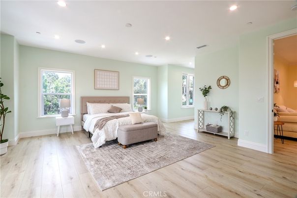 Bedroom, Interior, Recessed Lighting, Wood Texture Flooring