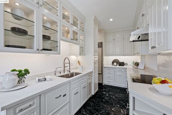 Interior, Kitchen, Marble, Recessed Lighting
