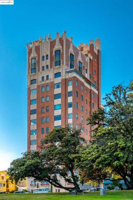Exterior, Facade, Condo Building
