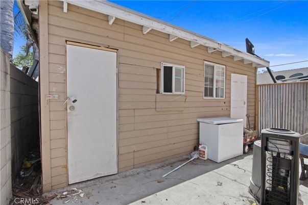 Exterior, Washer