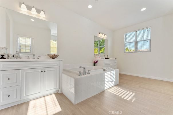Bathroom, Interior, Recessed Lighting, Wood Texture Flooring