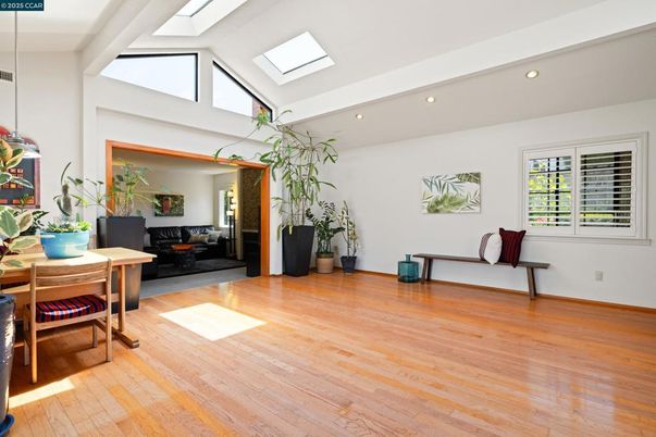 Dining room, Interior, Living room, Recessed Lighting, Wood Texture Flooring