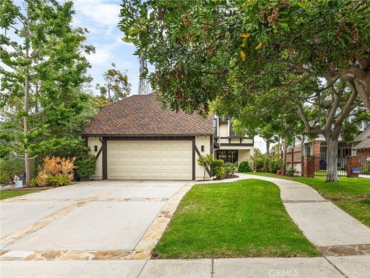 Attached, Exterior, Facade, Tudor Revival