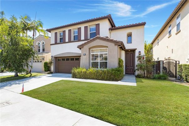 Attached, Backyard, Exterior, Facade, Mediterranean