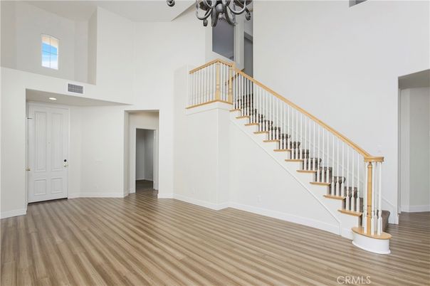 Chandelier, Interior, Wood Texture Flooring