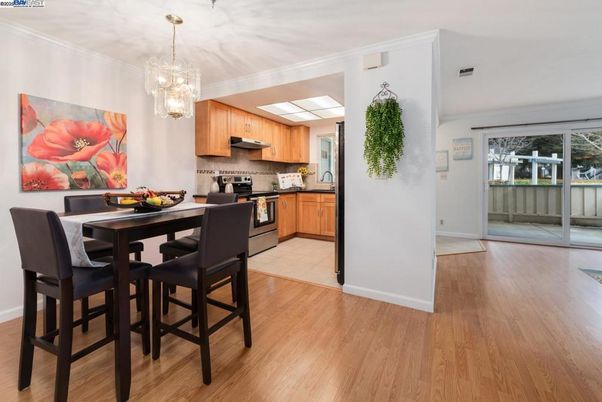 Chandelier, Dining room, Interior, Kitchen, Wood Texture Flooring