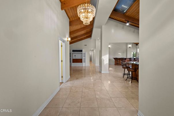 Chandelier, Interior, Recessed Lighting, Wooden Beams, Wooden Ceilings