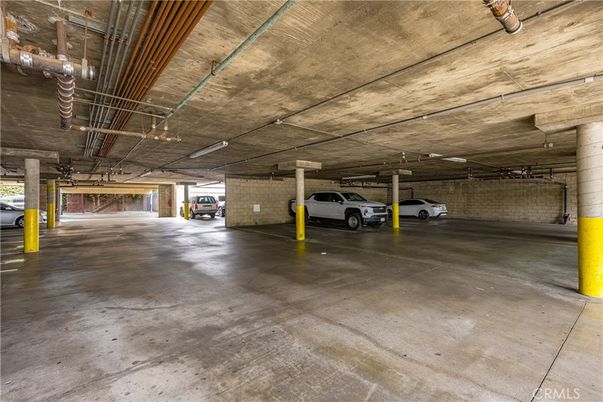 Garage, Interior, Stone Walls