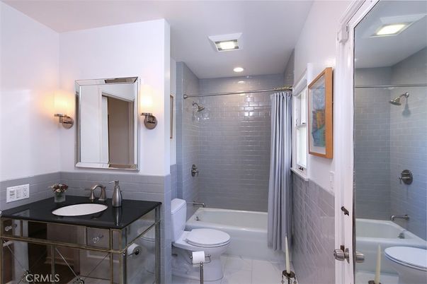 Bathroom, Interior, Marble, Recessed Lighting