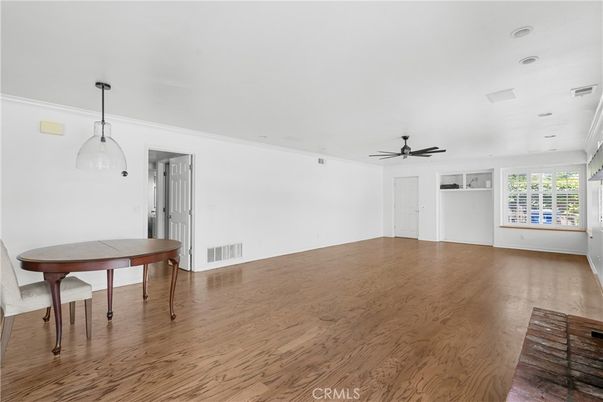 Dining room, Empty room, Interior, Pendant Lights, Recessed Lighting, Wood Texture Flooring