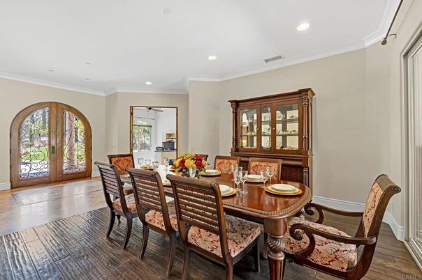Dining room, Interior, Recessed Lighting, Wood Texture Flooring