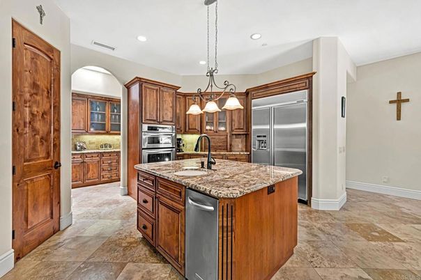 Interior, Kitchen, Pendant Lights, Recessed Lighting, Stainless Steel Appliances