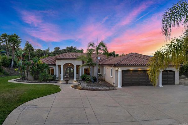Attached, Backyard, Exterior, Facade, Mediterranean