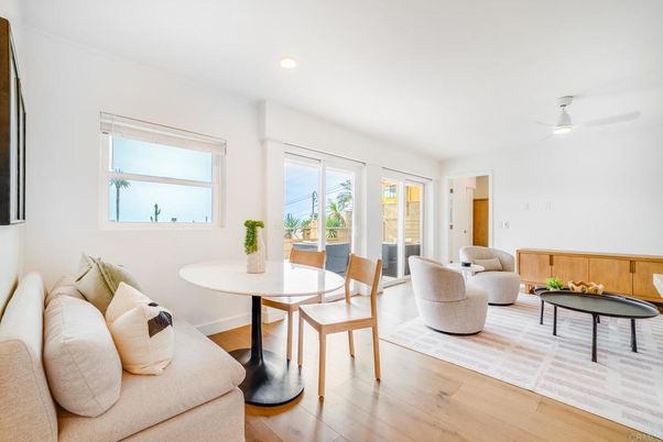 Dining room, Interior, Living room, Recessed Lighting, Wood Texture Flooring