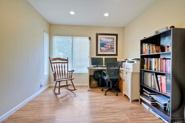 Home Office, Interior, Recessed Lighting, Wood Texture Flooring