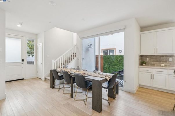 Dining room, Interior, Recessed Lighting, Wood Texture Flooring