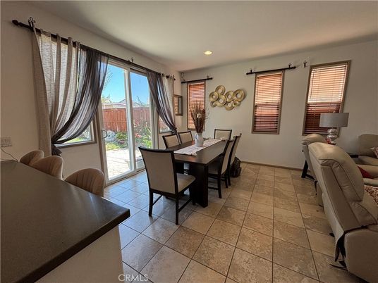 Dining room, Interior, Recessed Lighting